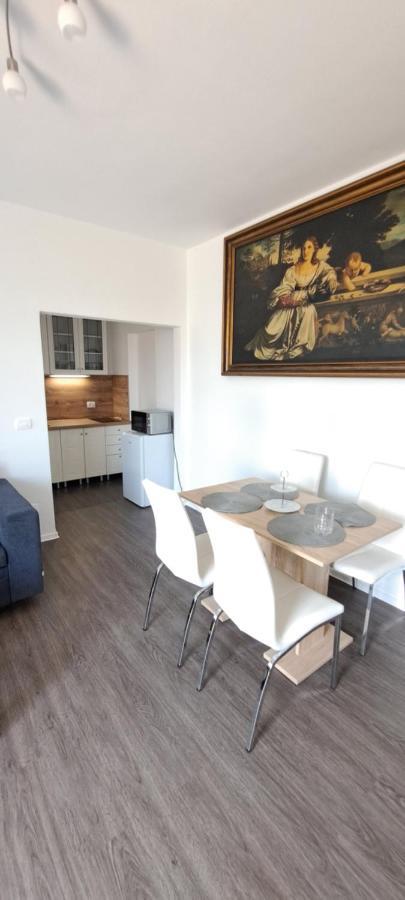 Apartma Rian โคเปร์ ภายนอก รูปภาพ
